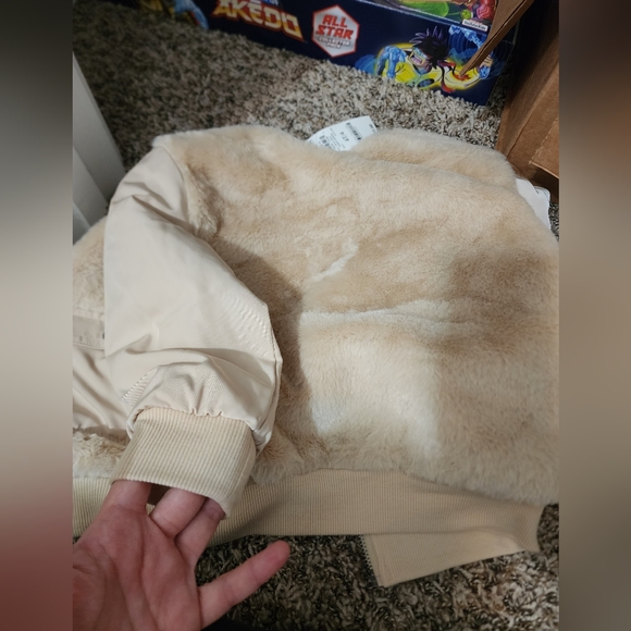 Epic Threads Toddler Girls Faux Fur Bomber Jacket Size 4T - Picture 6 of 12